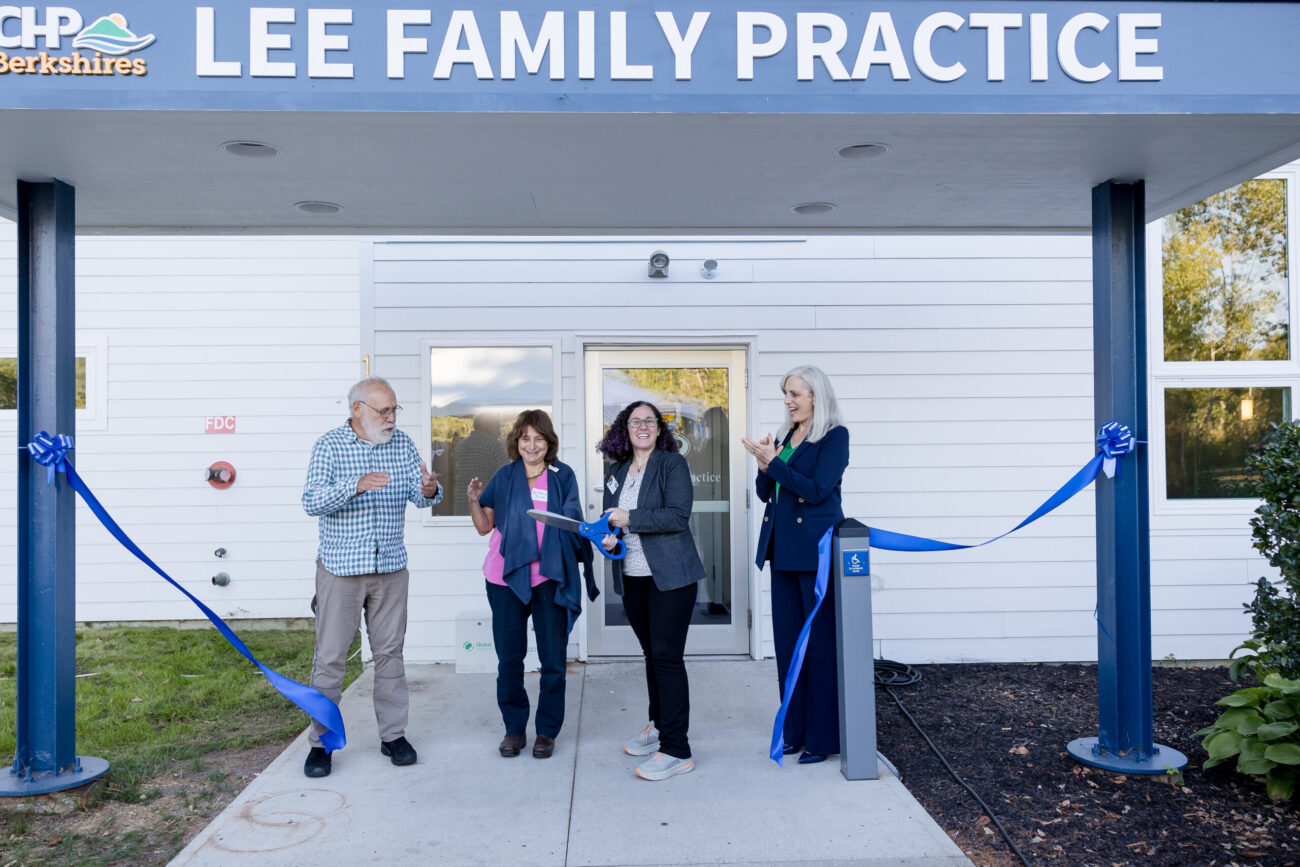 Ribbon cutting at CHP Lee Family Practice